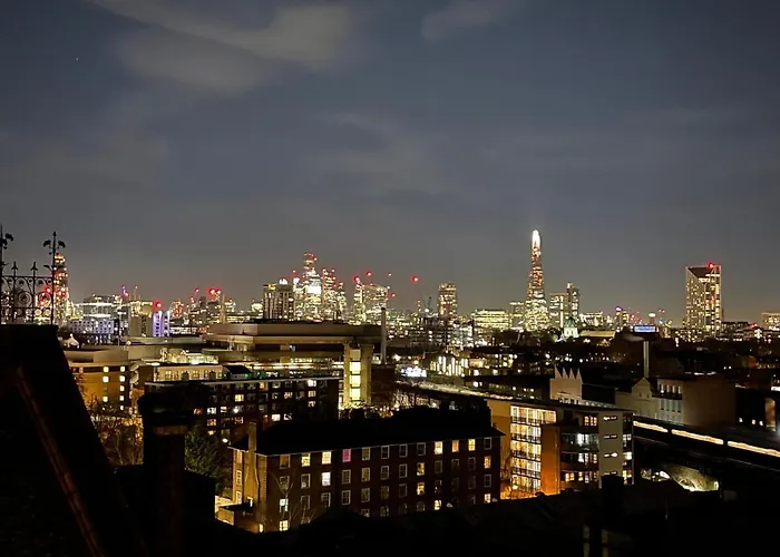 Stunning Westminster Apartment - 9 Albert
